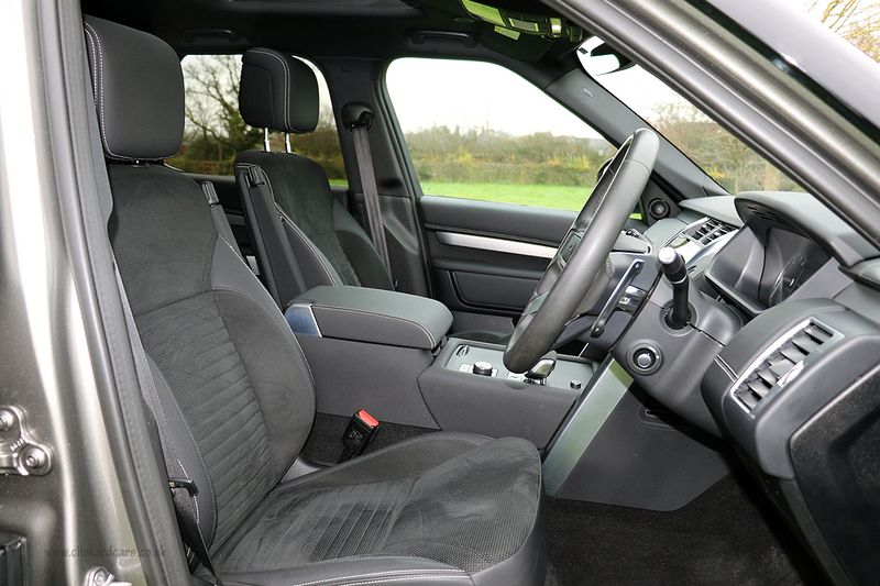 Landrover Discovery 3.0 D300 R-Dynamic HSE