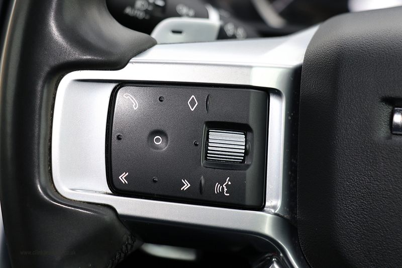 Landrover Discovery 3.0 D300 R-Dynamic HSE