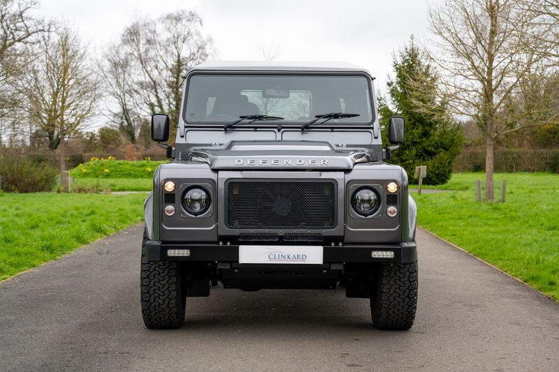Landrover Defender 90 XS 2.2TD Twisted Edition