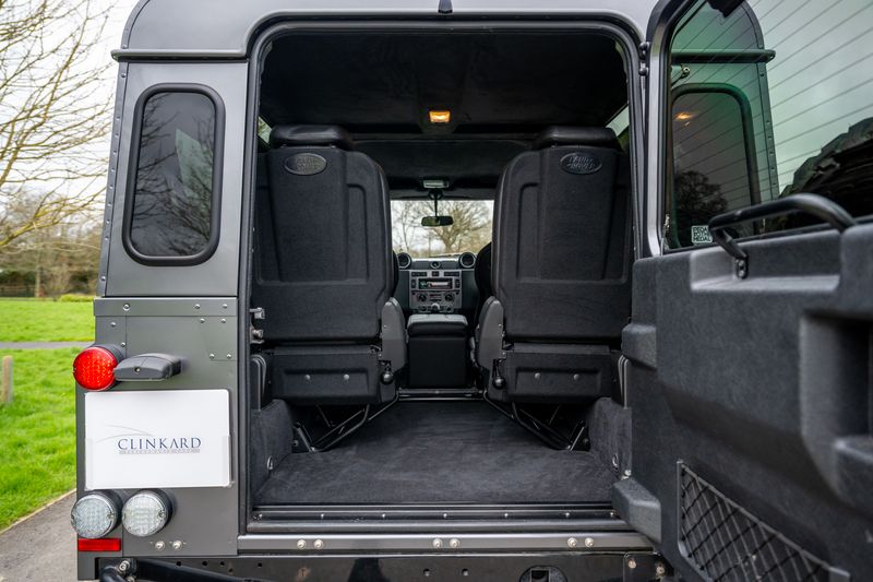 Landrover Defender 90 XS 2.2TD Twisted Edition