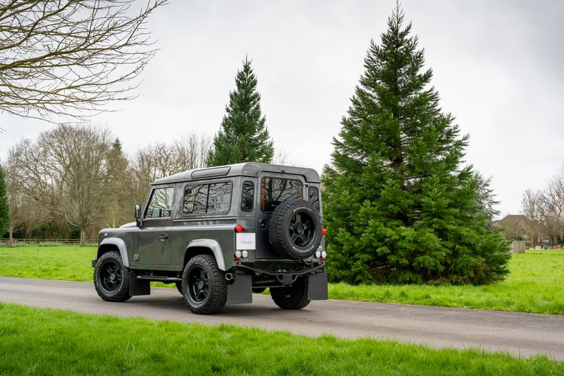 Landrover Defender 90 XS 2.2TD Twisted Edition