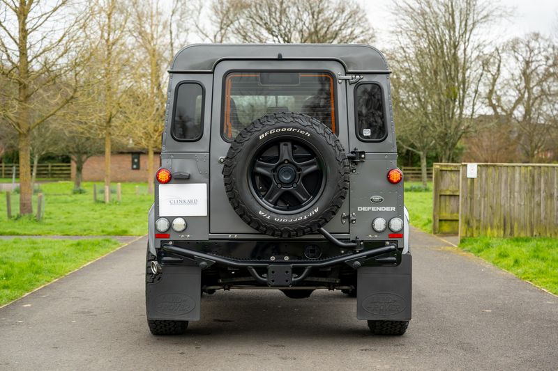 Landrover Defender 90 XS 2.2TD Twisted Edition