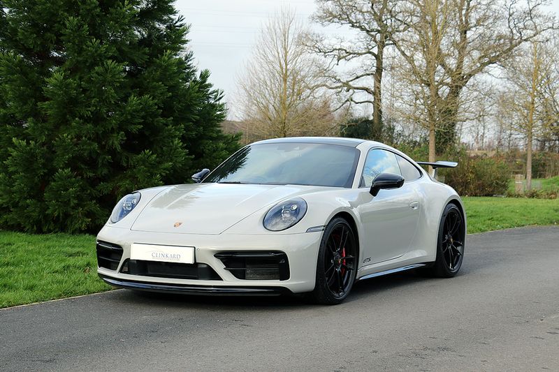 Porsche 992 Carrera 4 GTS with Aerokit