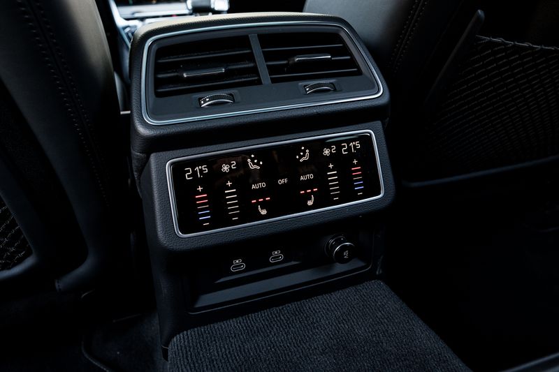 Audi RS6 Avant Performance Carbon Vorsprung Tiptronic Quattro