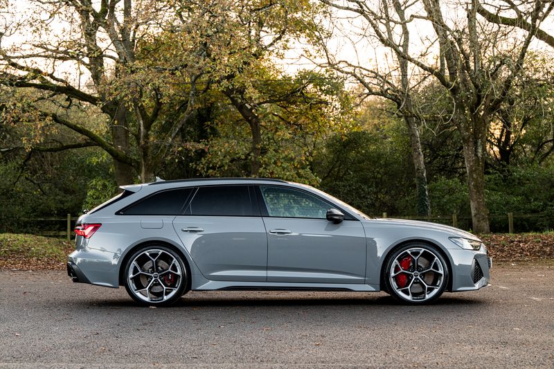 Audi RS6 Avant Performance Carbon Vorsprung Tiptronic Quattro