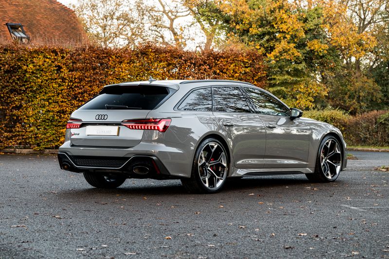 Audi RS6 Avant Performance Carbon Vorsprung Tiptronic Quattro