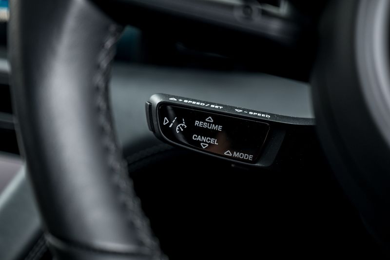 Porsche Taycan Performance Plus 93.4kWh 4 Cross Turismo Auto 4WD