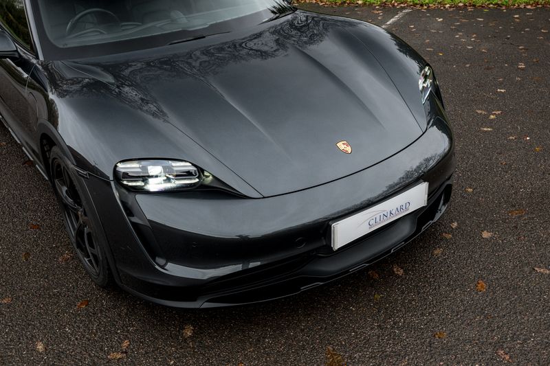 Porsche Taycan Performance Plus 93.4kWh 4 Cross Turismo Auto 4WD