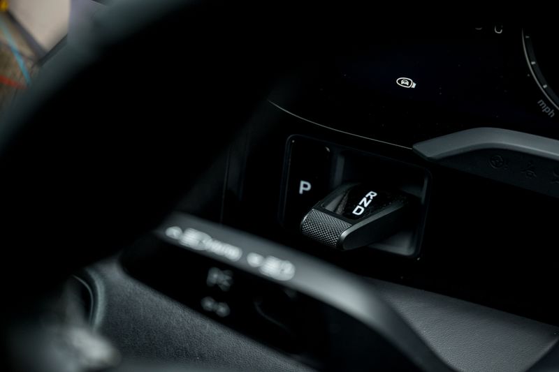 Porsche Taycan Performance Plus 93.4kWh 4 Cross Turismo Auto 4WD