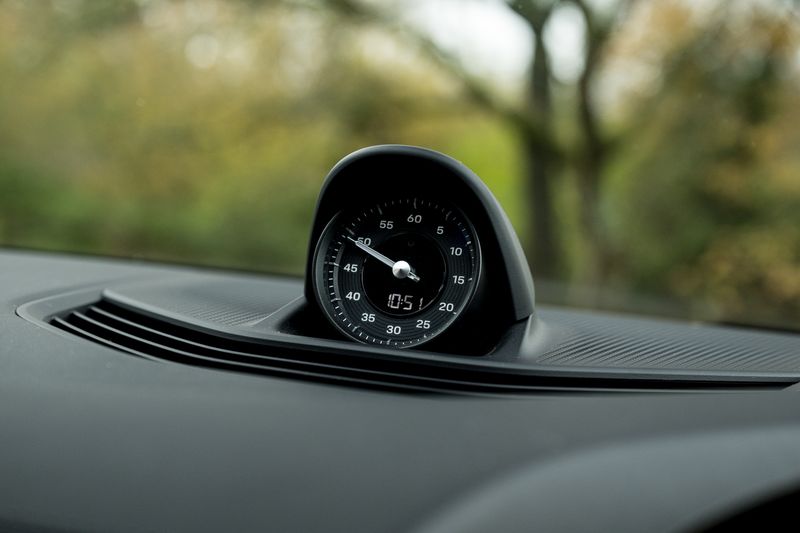 Porsche Taycan Performance Plus 93.4kWh 4 Cross Turismo Auto 4WD