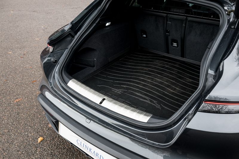 Porsche Taycan Performance Plus 93.4kWh 4 Cross Turismo Auto 4WD