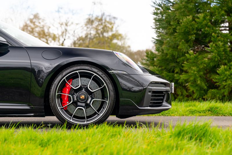 Porsche 992 Turbo Cabriolet PDK