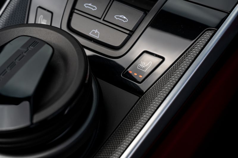 Porsche 992 Turbo Cabriolet PDK