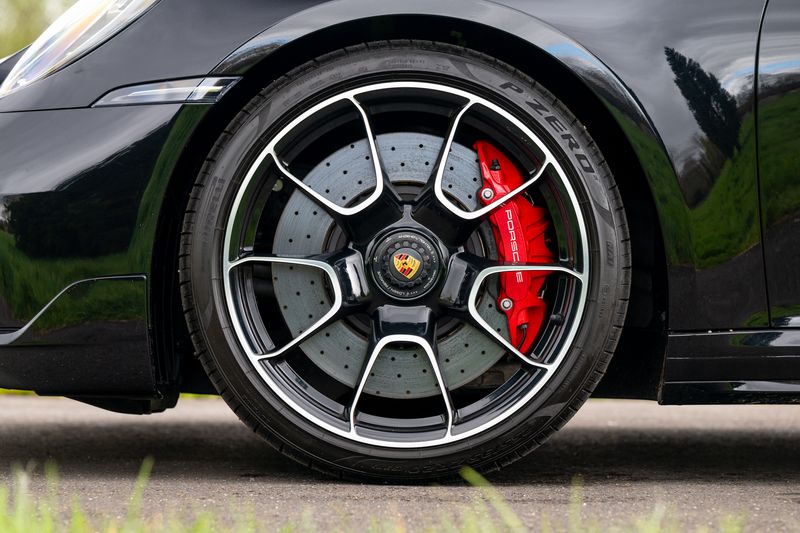 Porsche 992 Turbo Cabriolet PDK