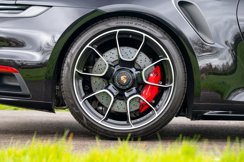 Porsche 992 Turbo Cabriolet PDK