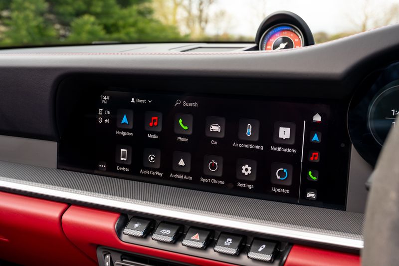 Porsche 992 Turbo Cabriolet PDK