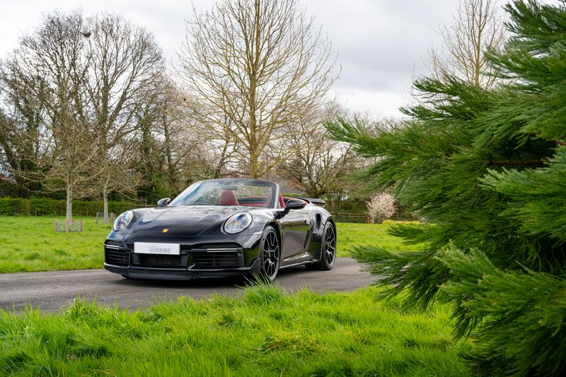 Porsche 992 Turbo Cabriolet PDK