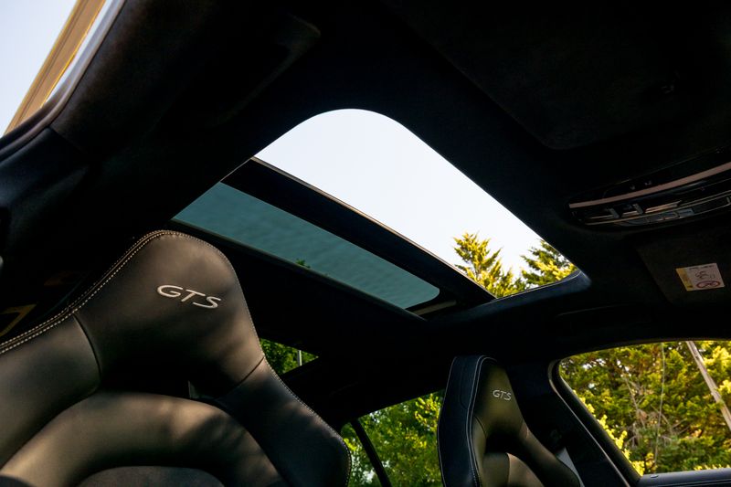 Porsche Panamera 4.0T V8 GTS Sport Turismo PDK