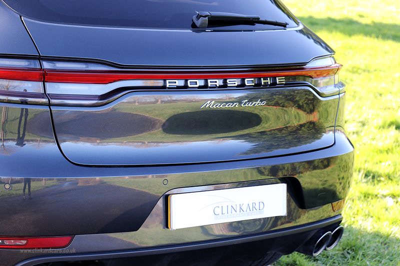 Porsche Macan Turbo PDK