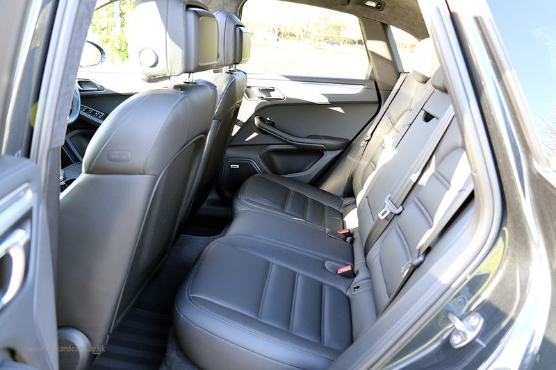 Porsche Macan Turbo PDK