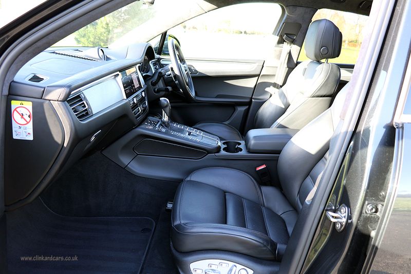 Porsche Macan Turbo PDK