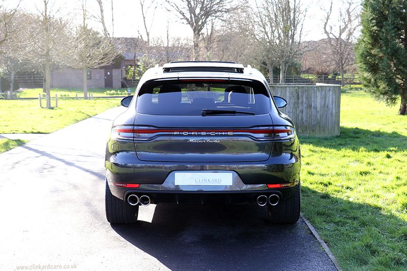 Porsche Macan Turbo PDK
