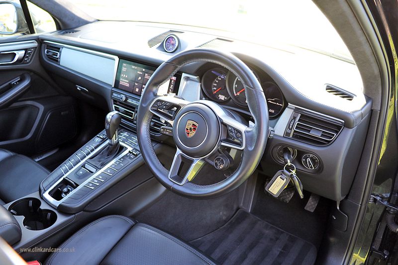 Porsche Macan Turbo PDK