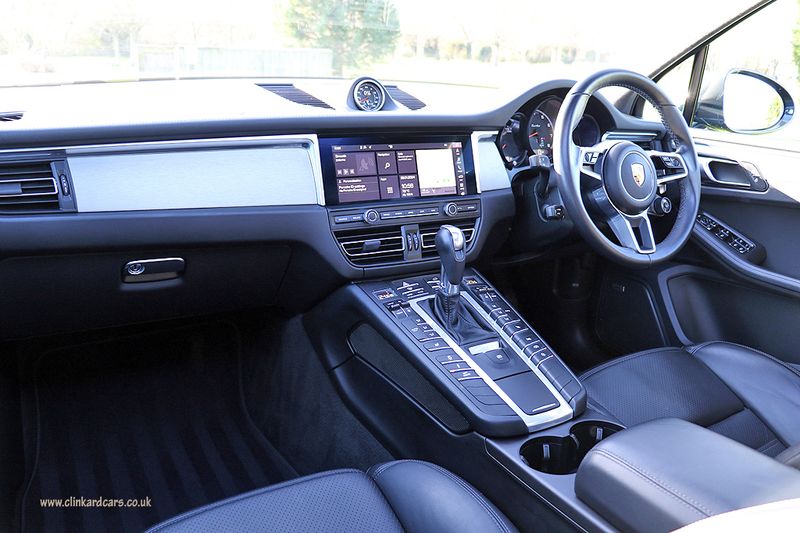 Porsche Macan Turbo PDK