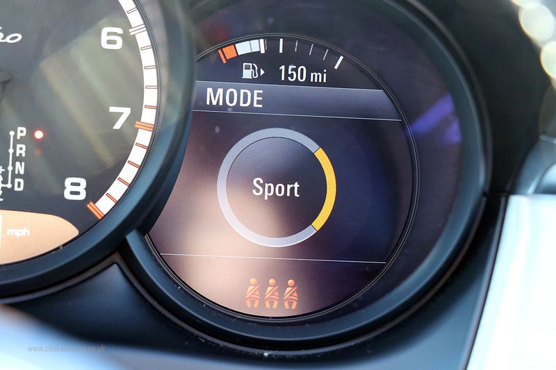 Porsche Macan Turbo PDK