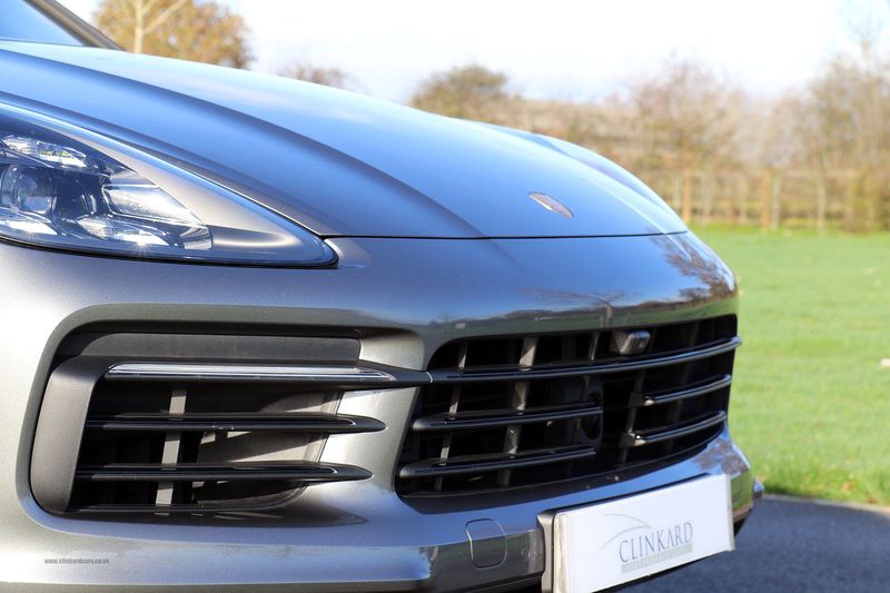 Porsche Cayenne Coupe V6 E-Hybrid Automatic