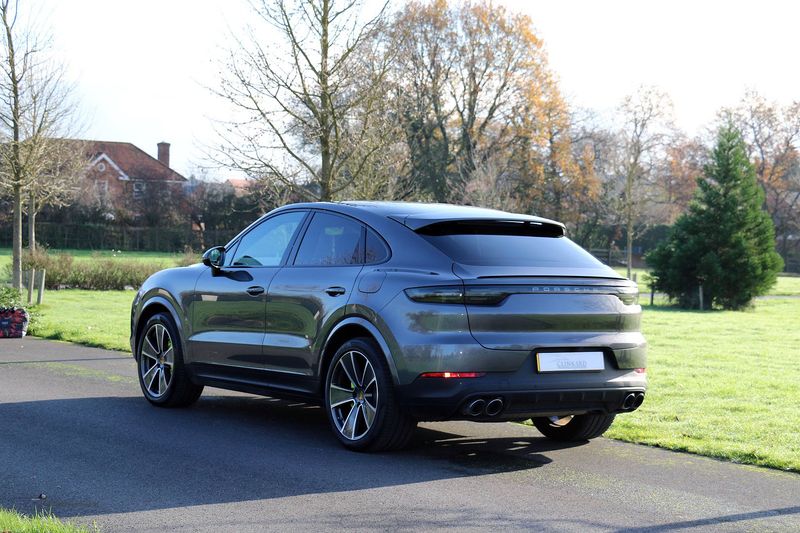 Porsche Cayenne Coupe V6 E-Hybrid Automatic