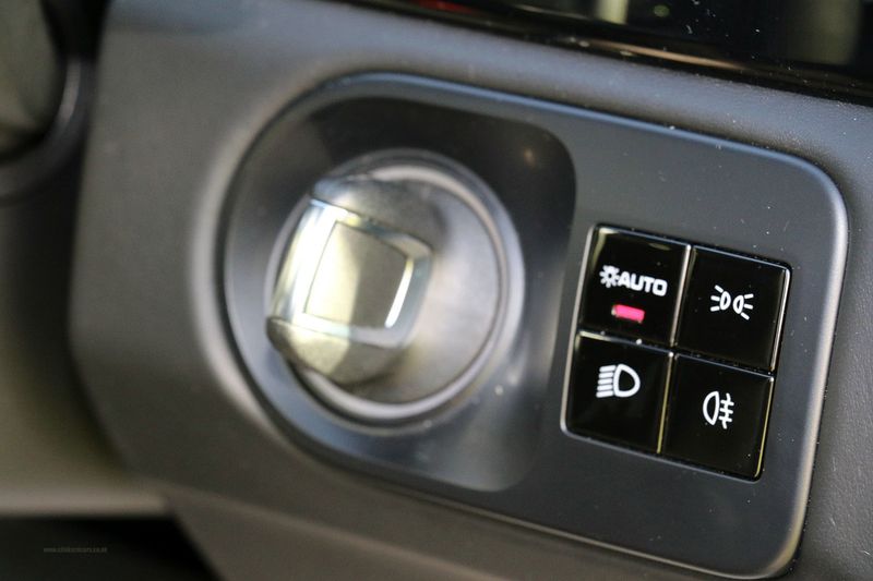 Porsche Cayenne Coupe V6 E-Hybrid Automatic