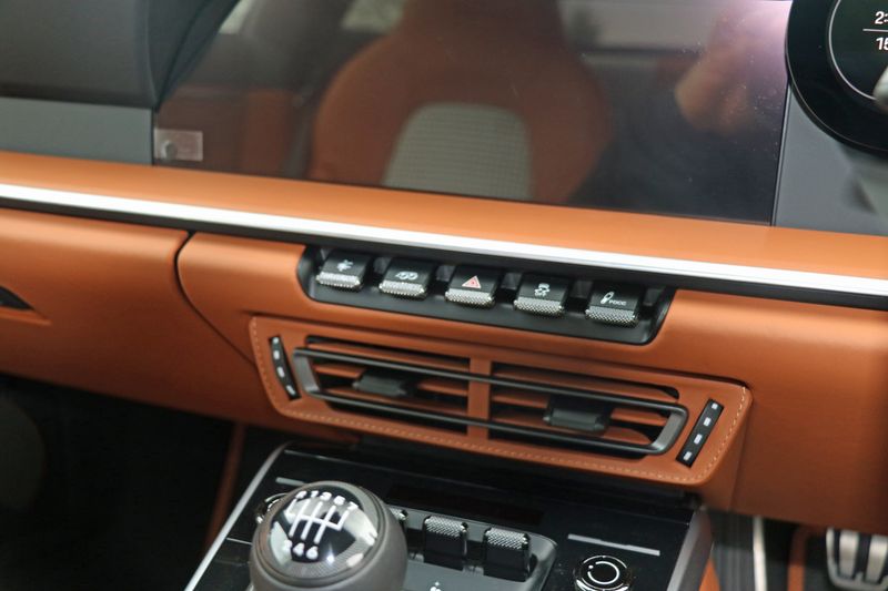 Porsche 992 Sport Classic