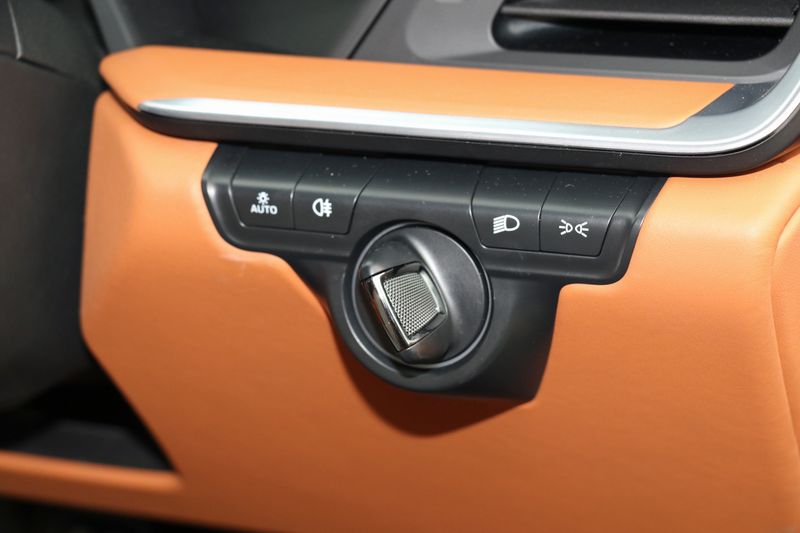 Porsche 992 Sport Classic