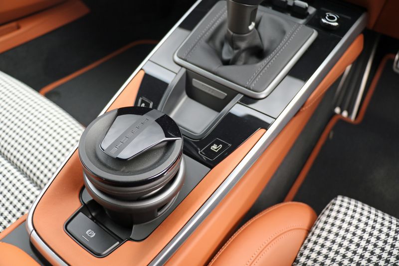 Porsche 992 Sport Classic