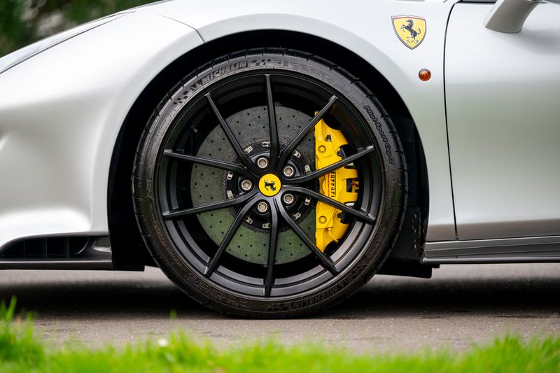Ferrari 488 Pista
