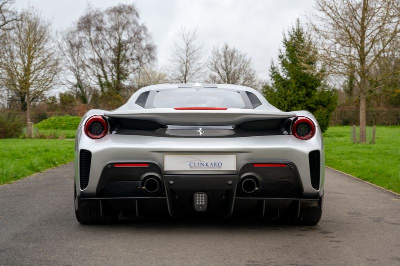 Ferrari 488 Pista