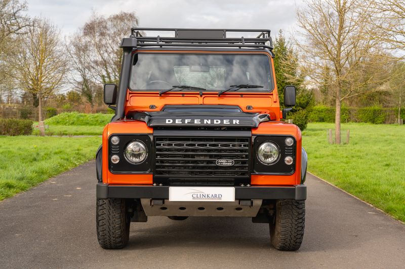 Land Rover 90 2.2 TDCI Adventure