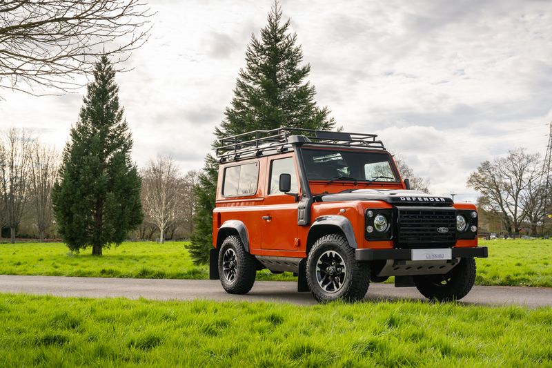 Land Rover 90 2.2 TDCI Adventure