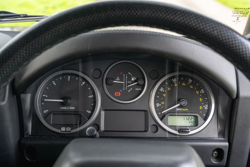 Land Rover 90 2.2 TDCI Adventure