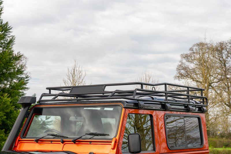 Land Rover 90 2.2 TDCI Adventure