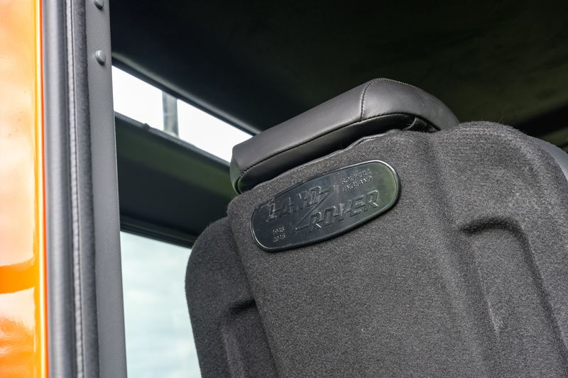 Land Rover 90 2.2 TDCI Adventure