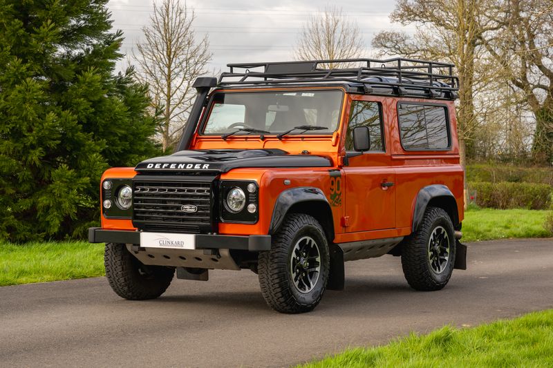 Land Rover 90 2.2 TDCI Adventure