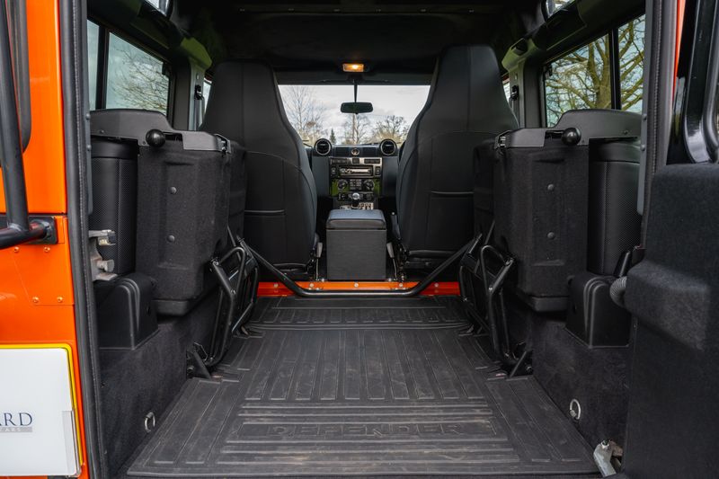 Land Rover 90 2.2 TDCI Adventure