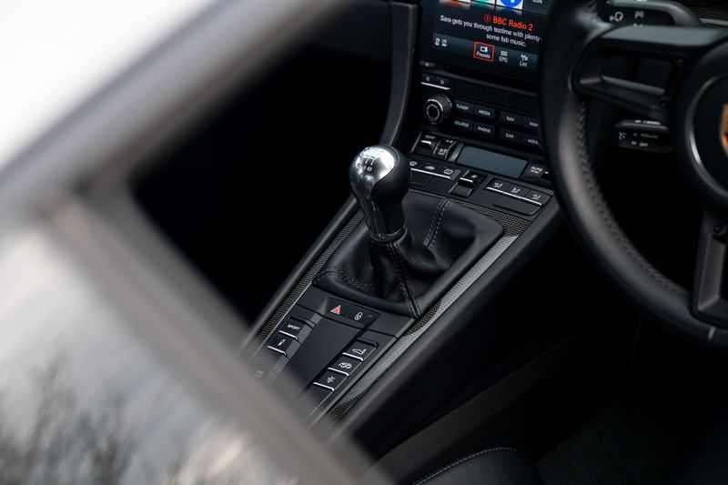 Porsche 911 (991) GT3 Touring