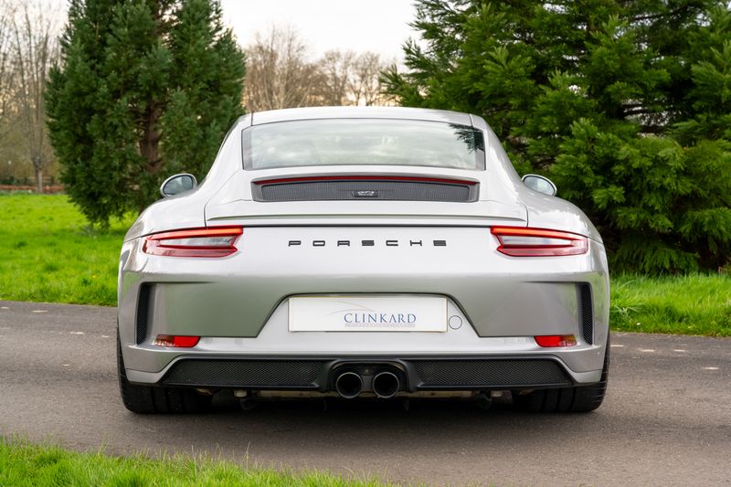 Porsche 911 (991) GT3 Touring