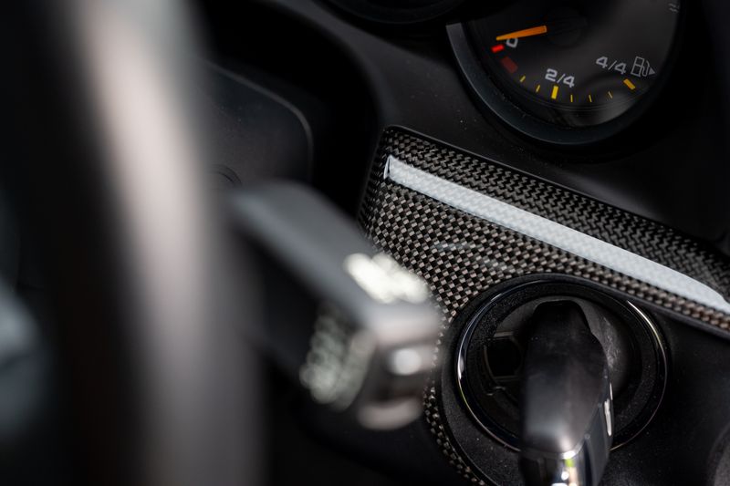 Porsche 911 (991) GT3 Touring