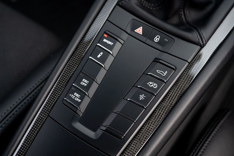 Porsche 911 (991) GT3 Touring