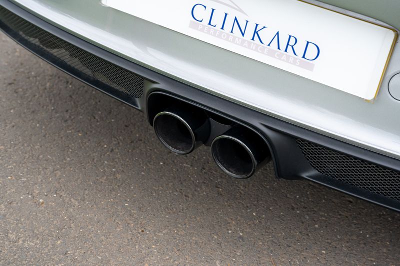 Porsche 911 (991) GT3 Touring