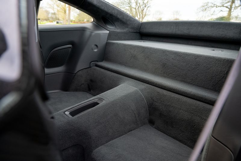 Porsche 911 (991) GT3 Touring